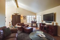 221 McMahon RD, Hollister, CA 95023