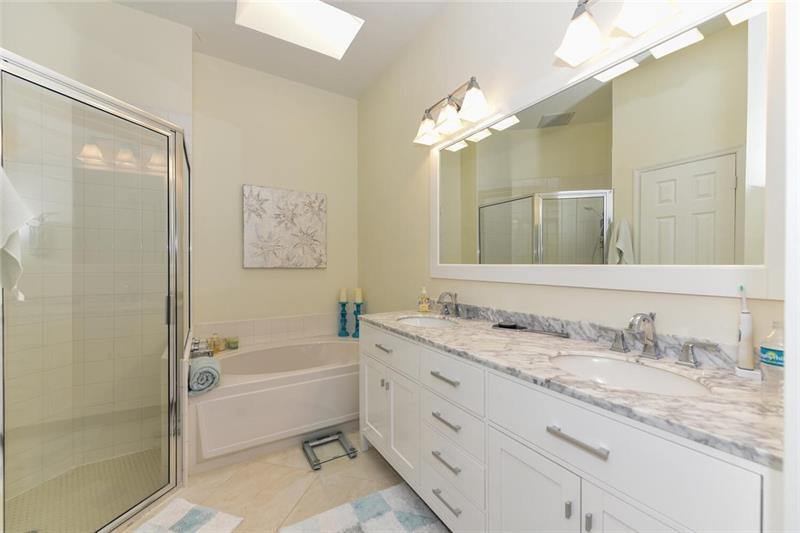 2000 SW Mayflower Dr, Palm City, FL 34990