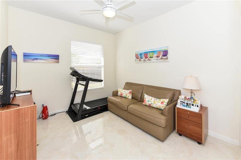 2000 SW Mayflower Dr, Palm City, FL 34990