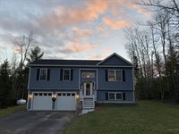 29 Rae Way, Hampden, ME 04444