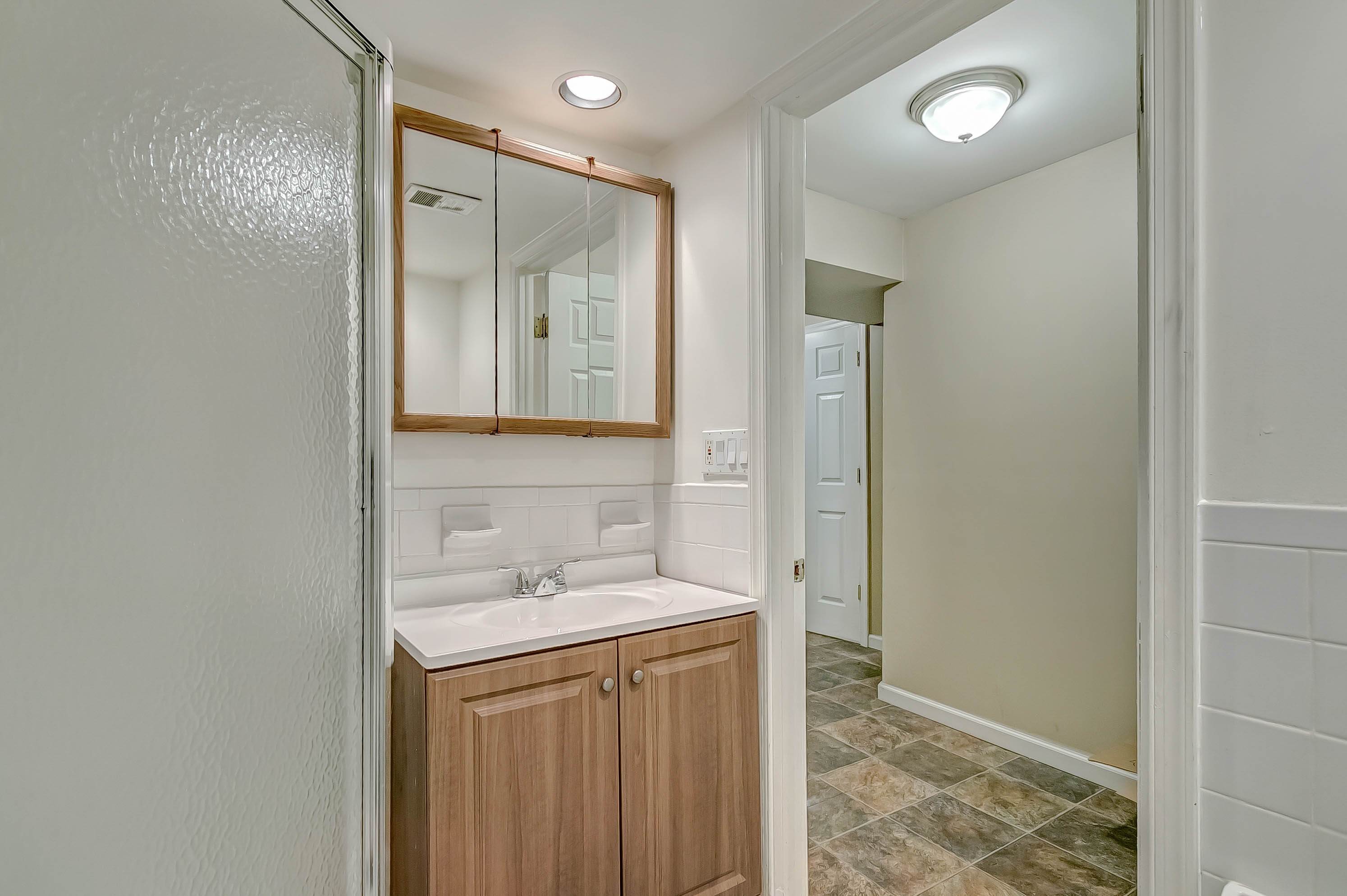 6112 Teaberry Way, Clinton, MD 20735