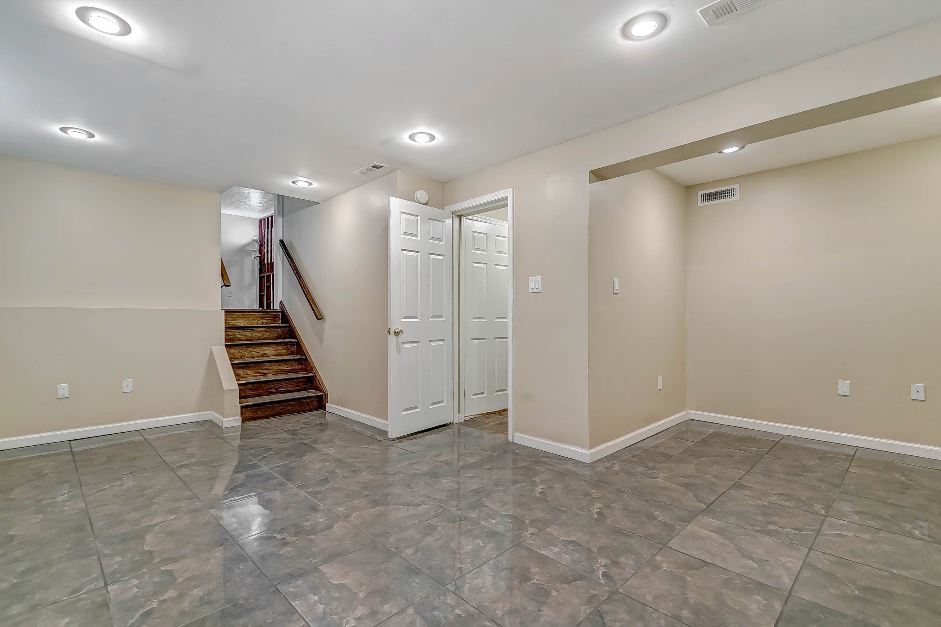 6112 Teaberry Way, Clinton, MD 20735