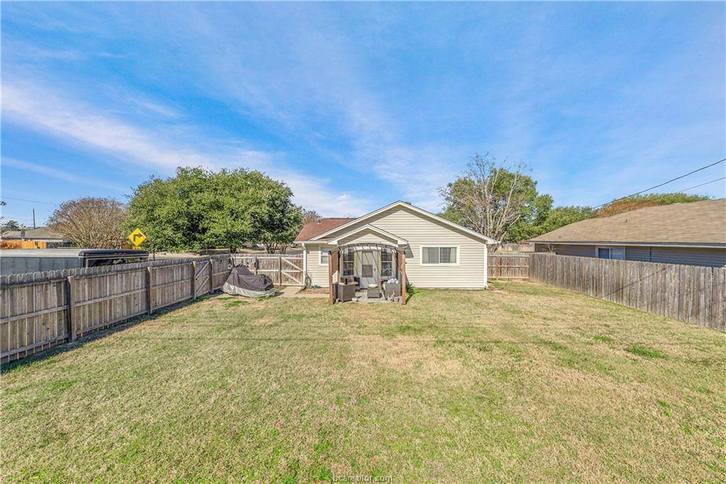 3400 Timberline Court, Bryan, TX 77803