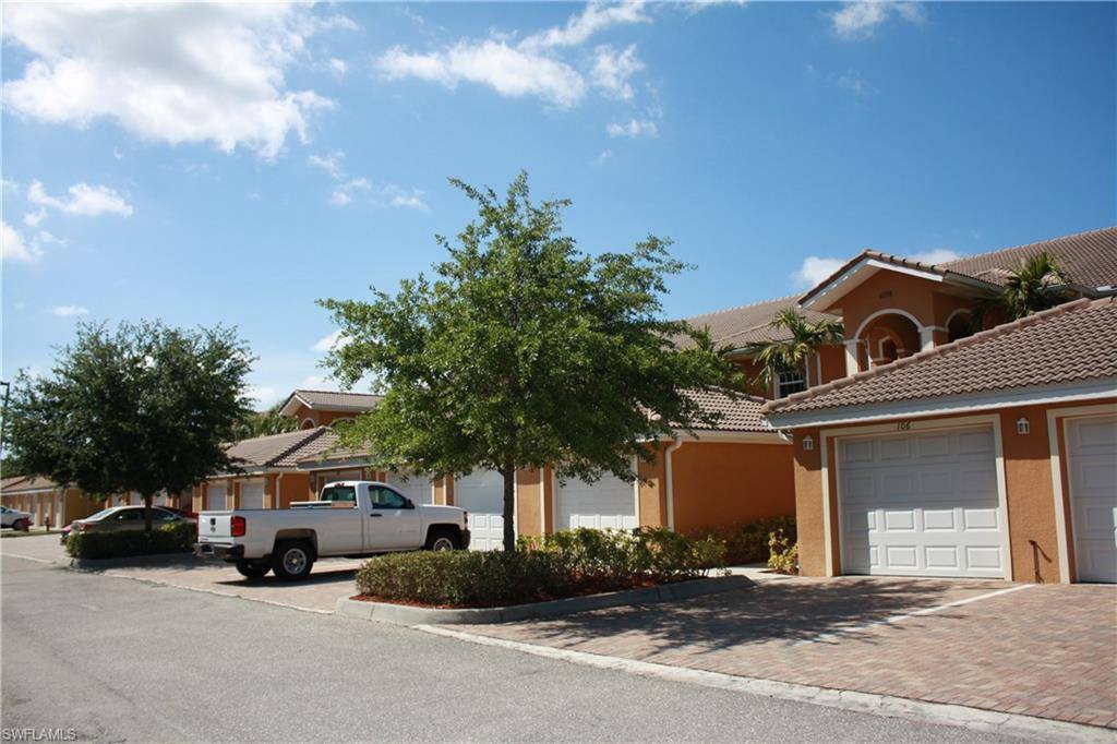 1113 Winding Pines Circle, #106, Cape Coral, FL 33909