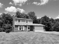 102 Warwood Drive, Granville, OH 43023