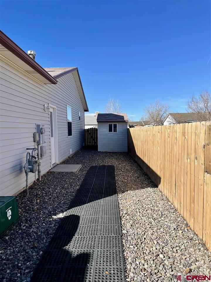 1974 Natalia Way, Montrose, CO 81401