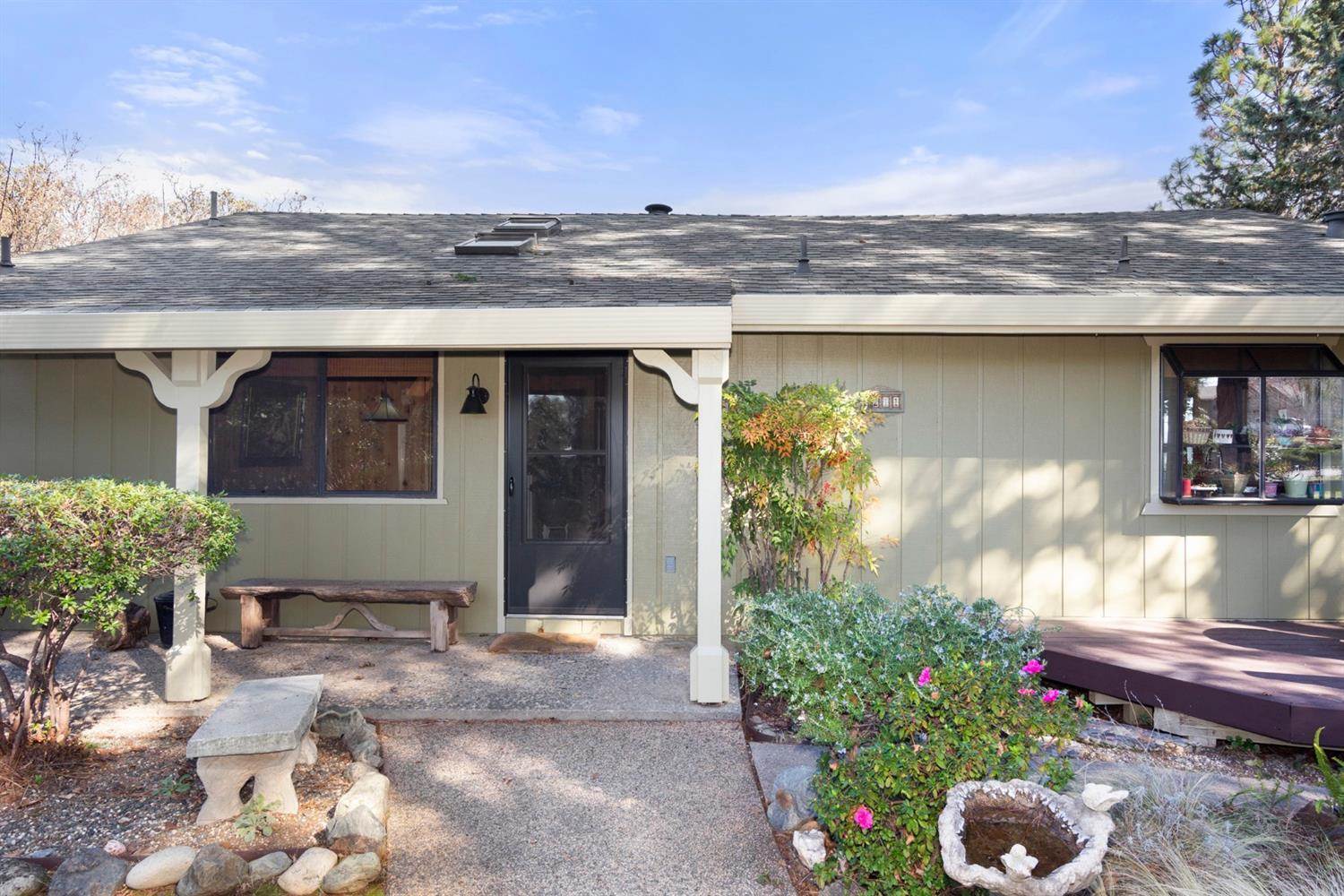 1211 Yankee Jim Court, Cool, CA 95614