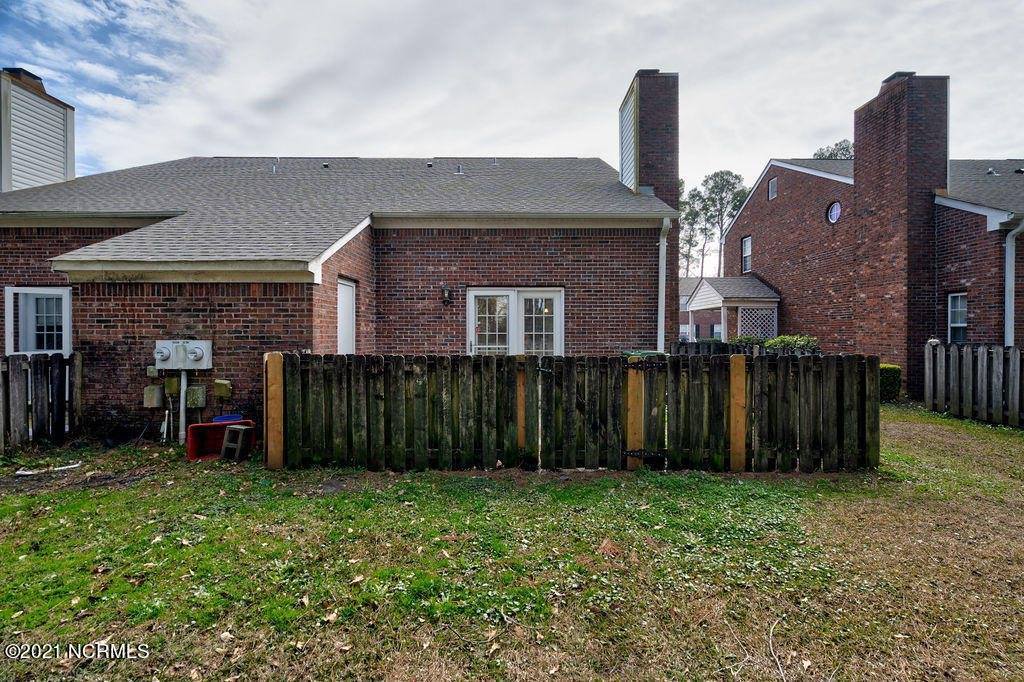 5136 Lamppost Circle, Wilmington, NC 28403