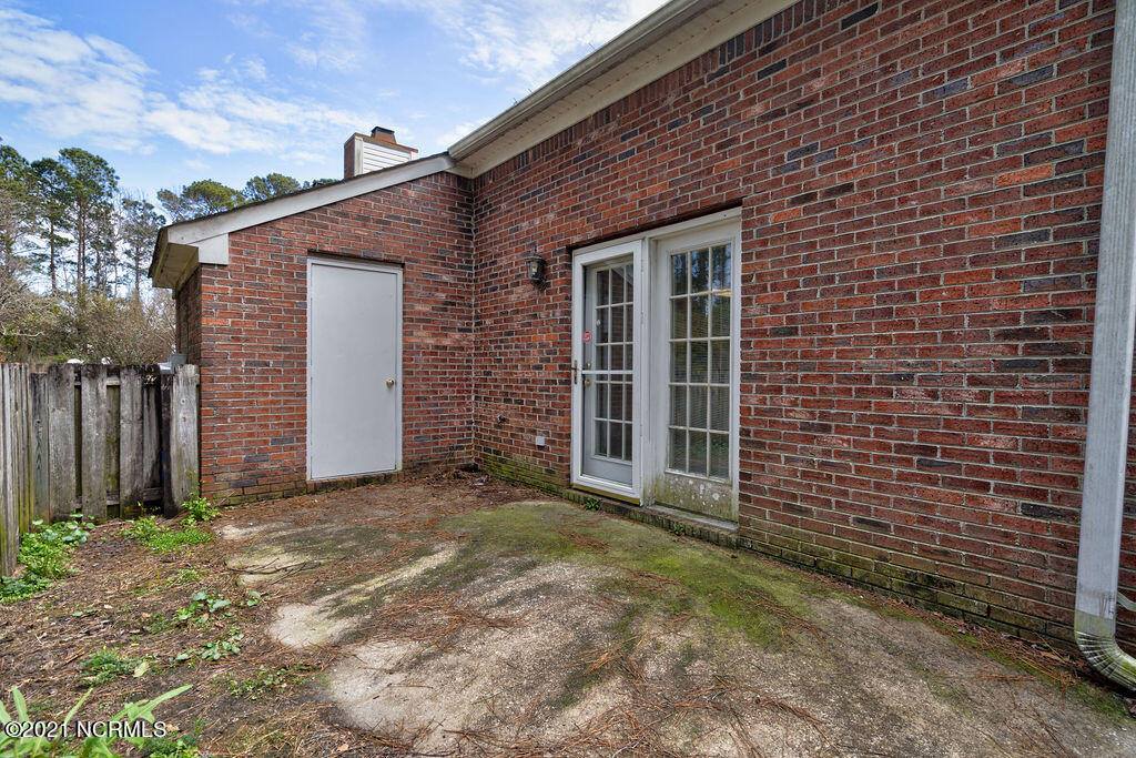 5136 Lamppost Circle, Wilmington, NC 28403