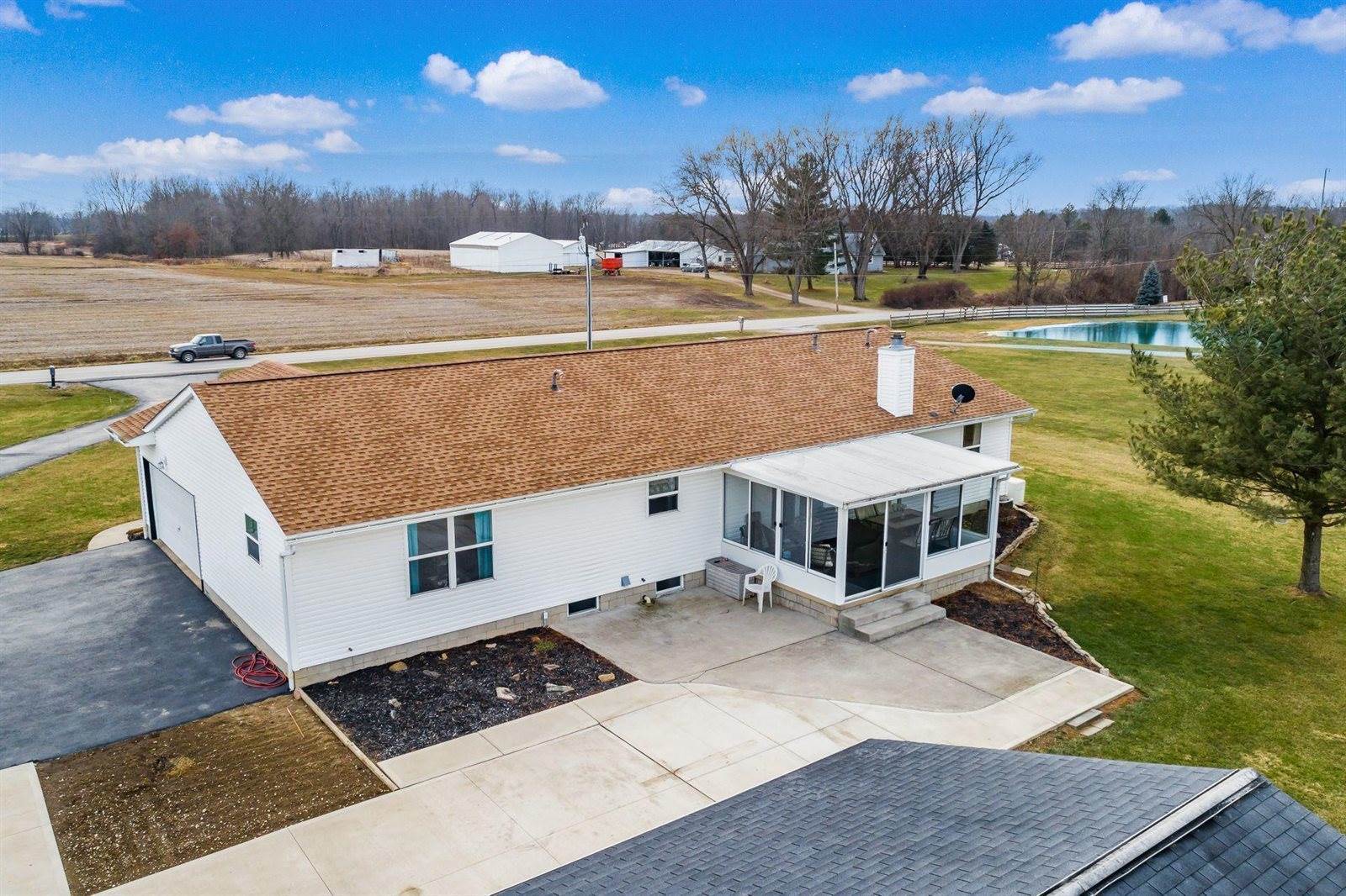 6633 Plumb Road, Galena, OH 43021