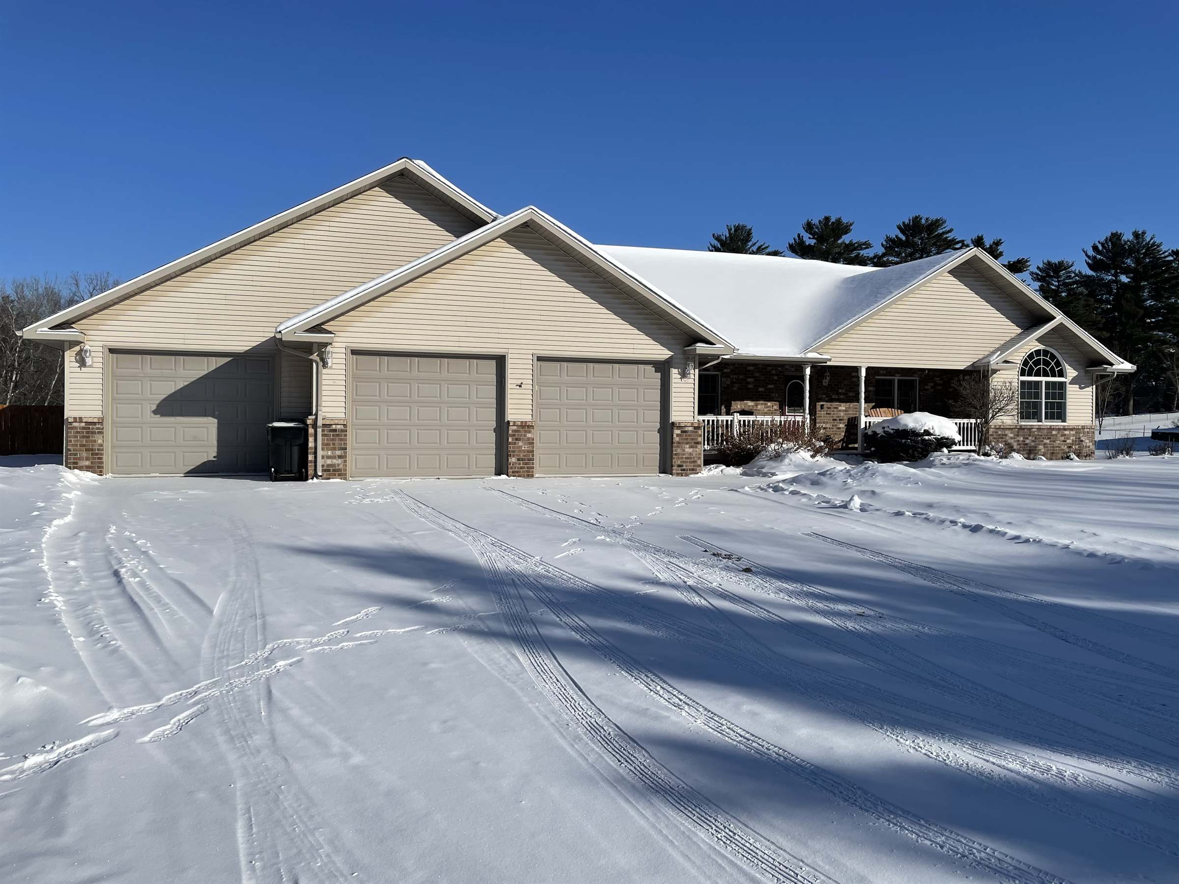 502 W Schofield Avenue, Greenwood, WI 54437