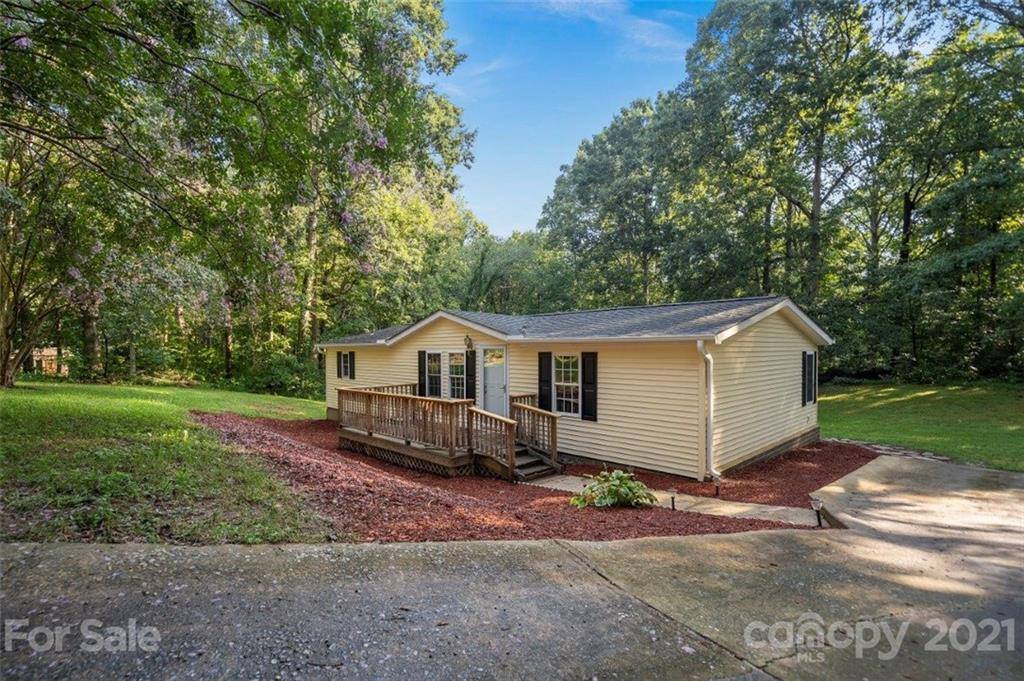 116 Sylvan Drive, #110, Statesville, NC 28677