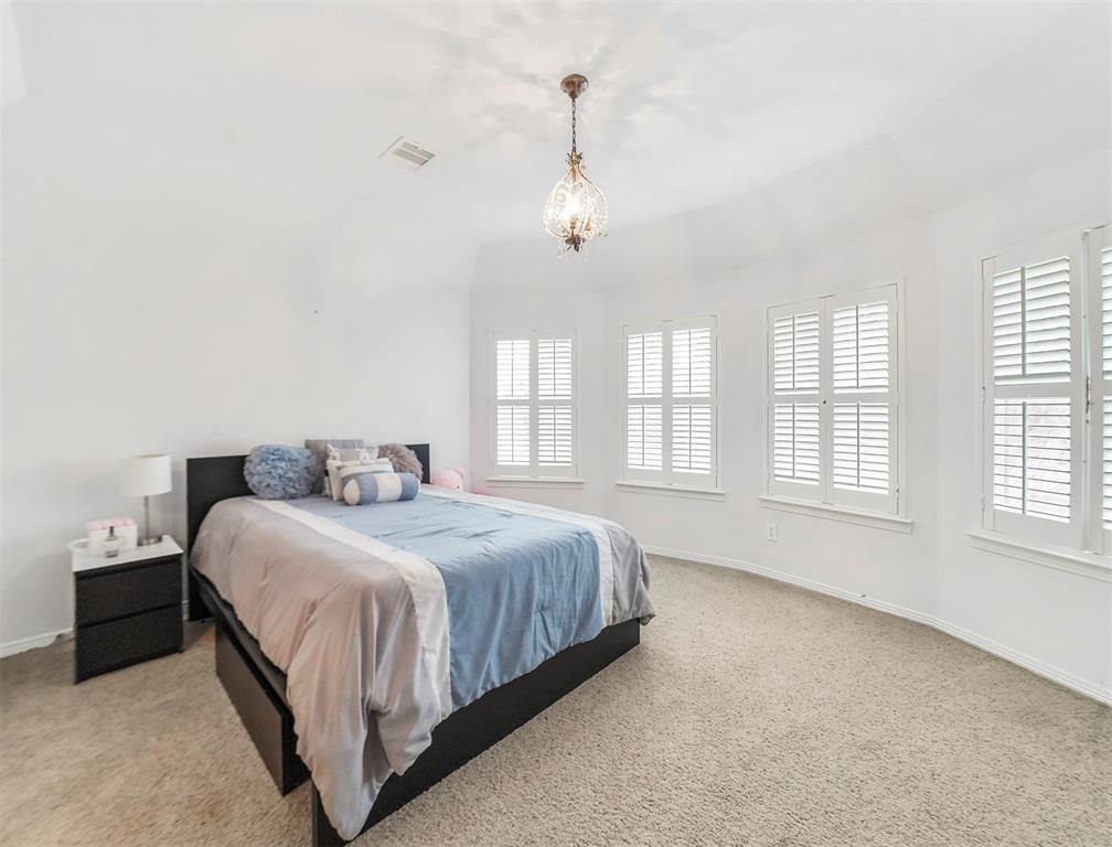 7714 Long Shadows Drive, Sugar Land, TX 77479