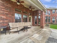7714 Long Shadows Drive, Sugar Land, TX 77479