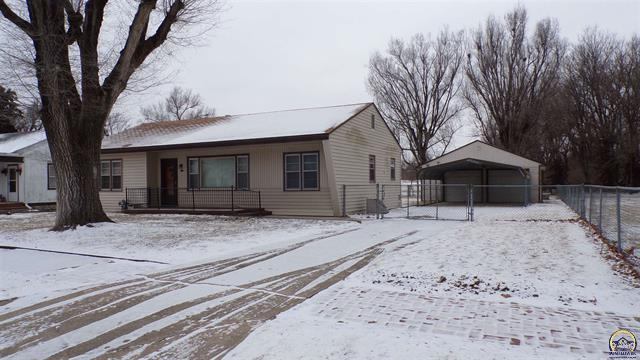 1533 NW Logan St, Topeka, KS 66608