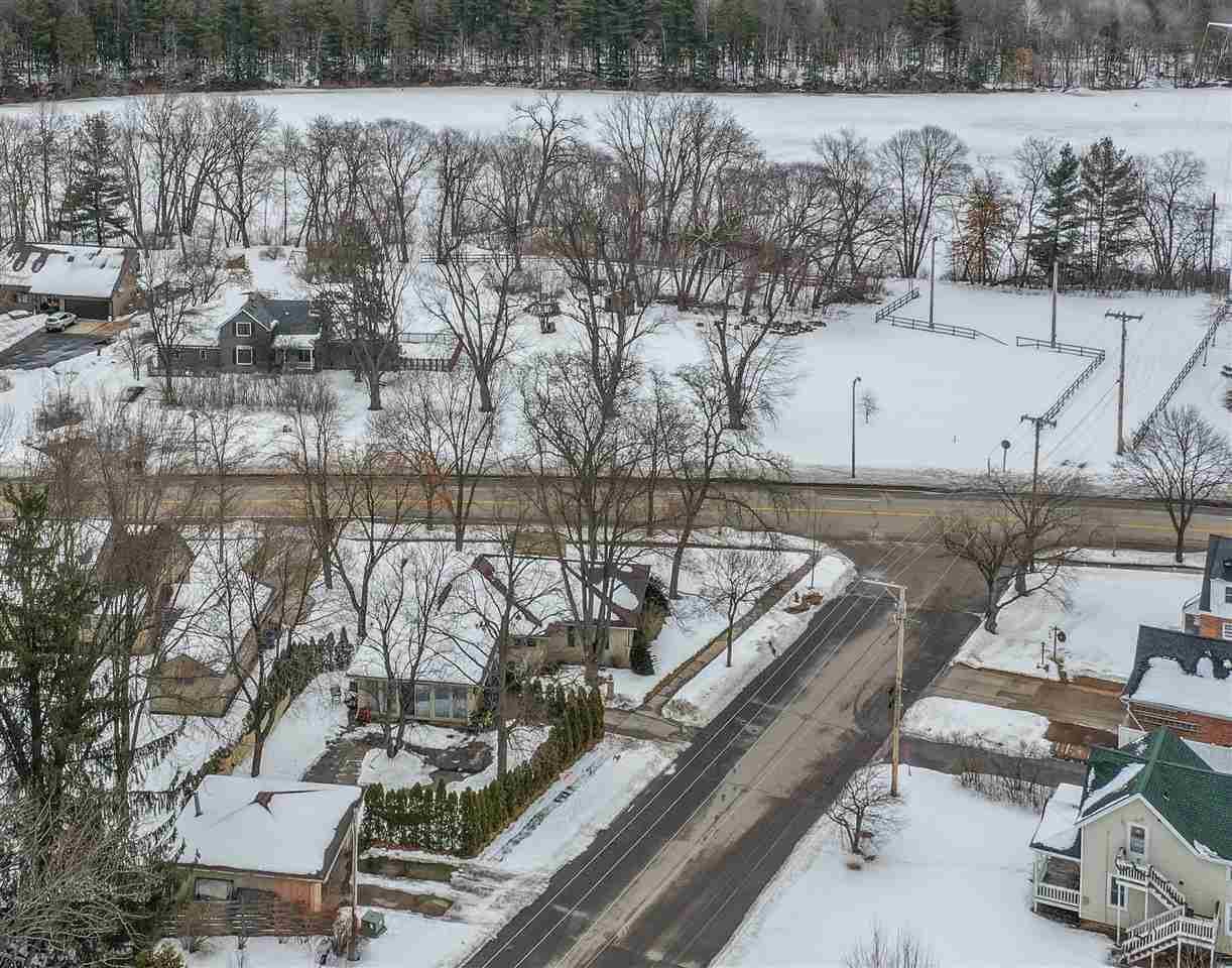 1011 Wisconsin River Drive, Port Edwards, WI 54469