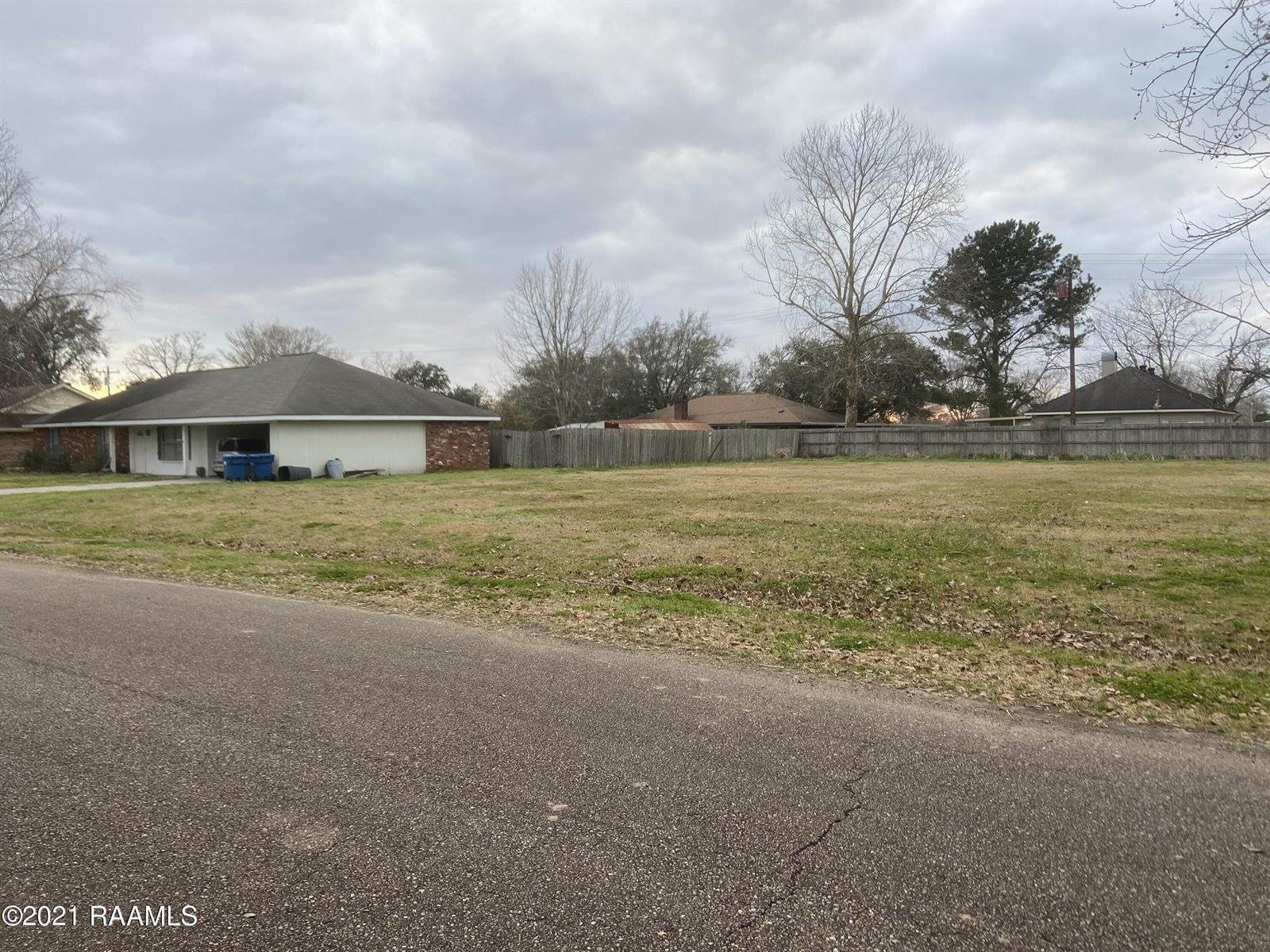 209 Cajun Street, Broussard, LA 70518