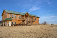 4802 Southview Dr, Williston, ND 58801