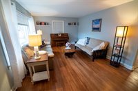 1115 McElroy Way, Bowling Green, KY 42104