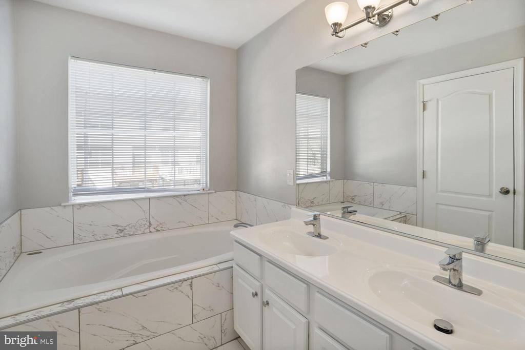 7018 Commander Howe Terrace, Brandywine, MD 20613