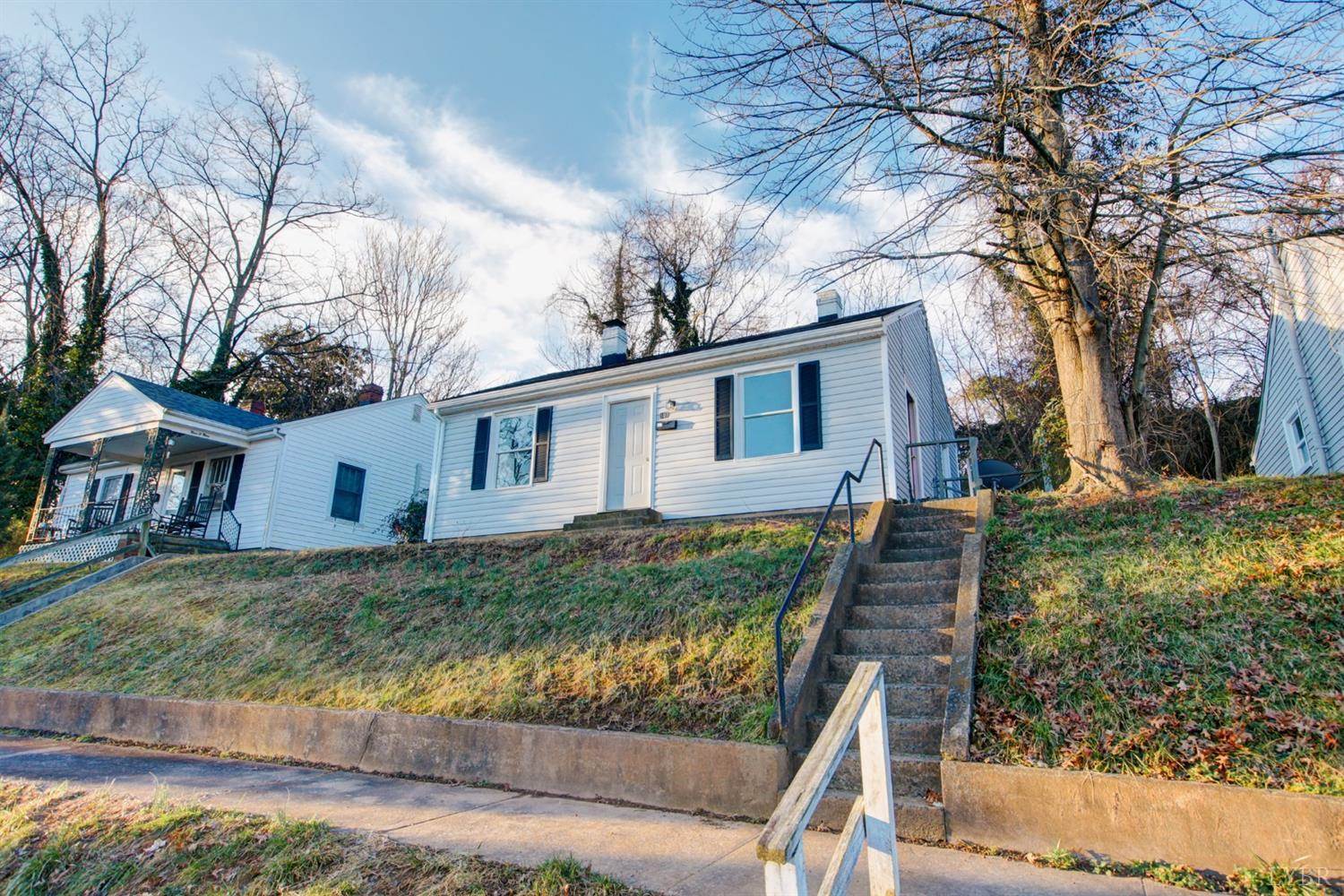 907 Centerdale Street, Lynchburg, VA 24501