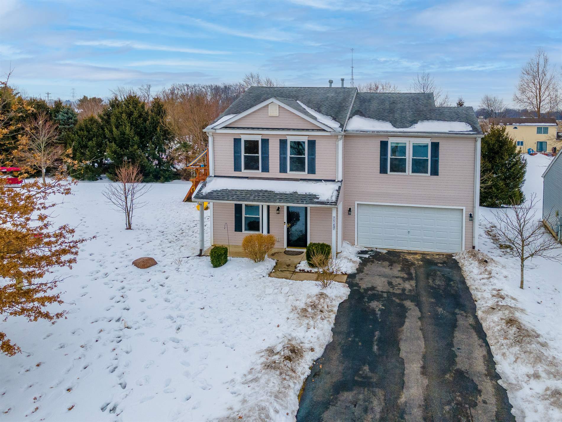 7545 Hemrich Drive, Canal Winchester, OH 43110