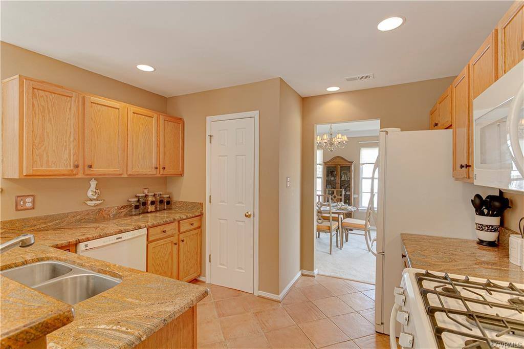 13606 Duxton Drive, Chester, VA 23831