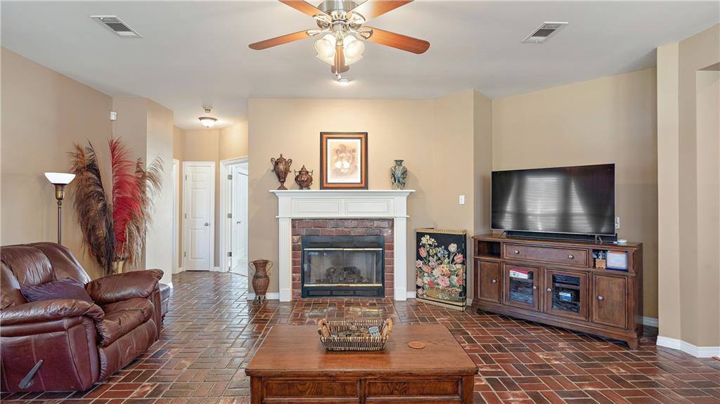 42511 Jefferson Drive, Hammond, LA 70403