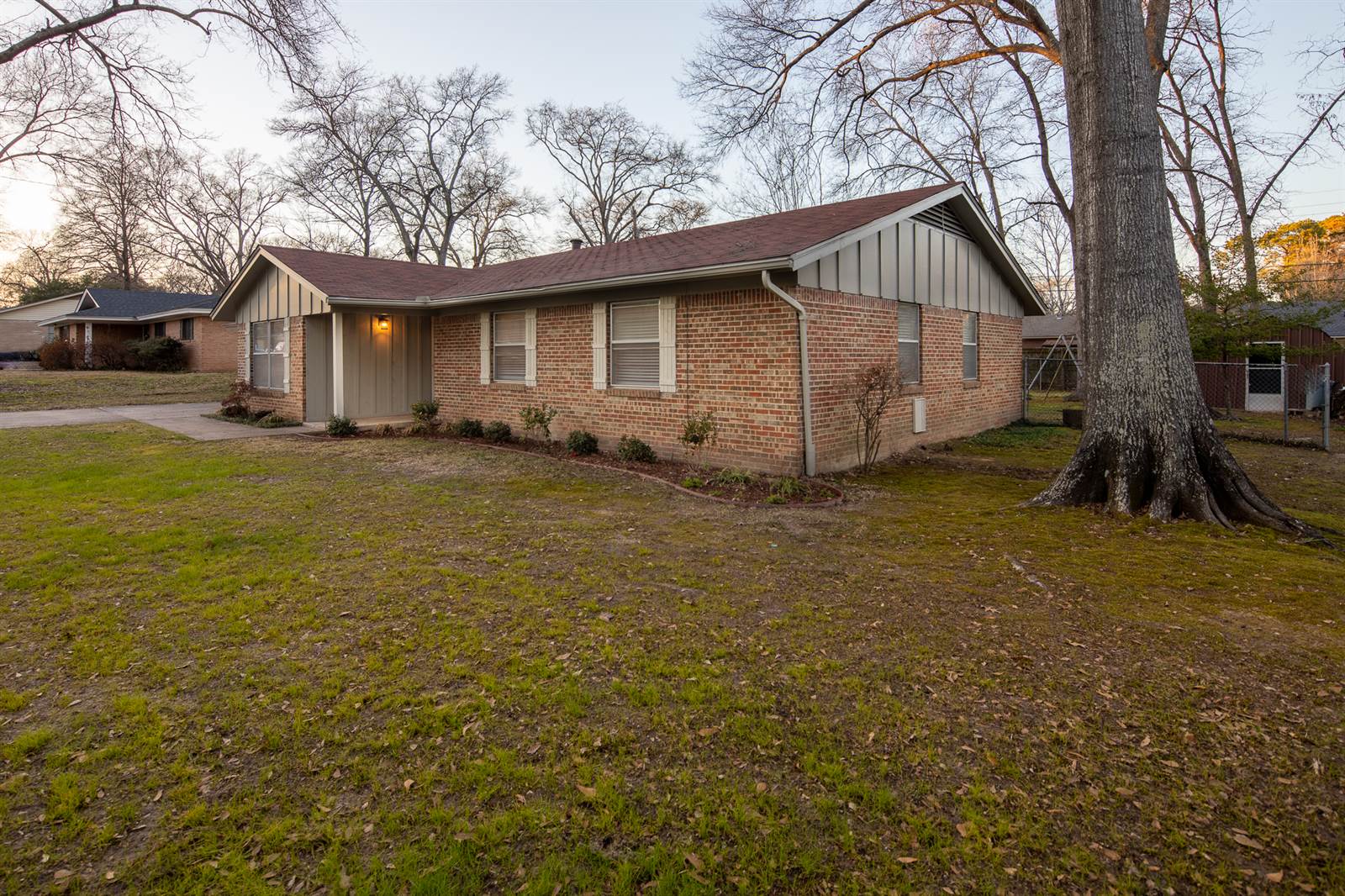 525 Zelwood Dr., Tyler, TX 75701