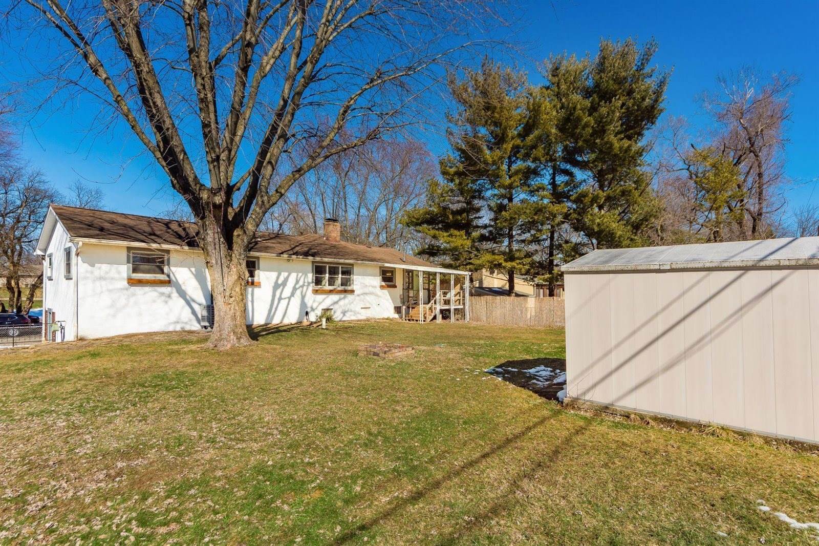 4231 Schirtzinger Road, Hilliard, OH 43026