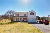 1839 Meadow Down Drive, Forest, VA 24551