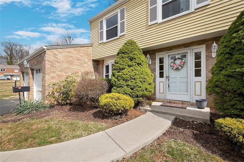 243 Lisa Dr, Bethel Park, PA 15102