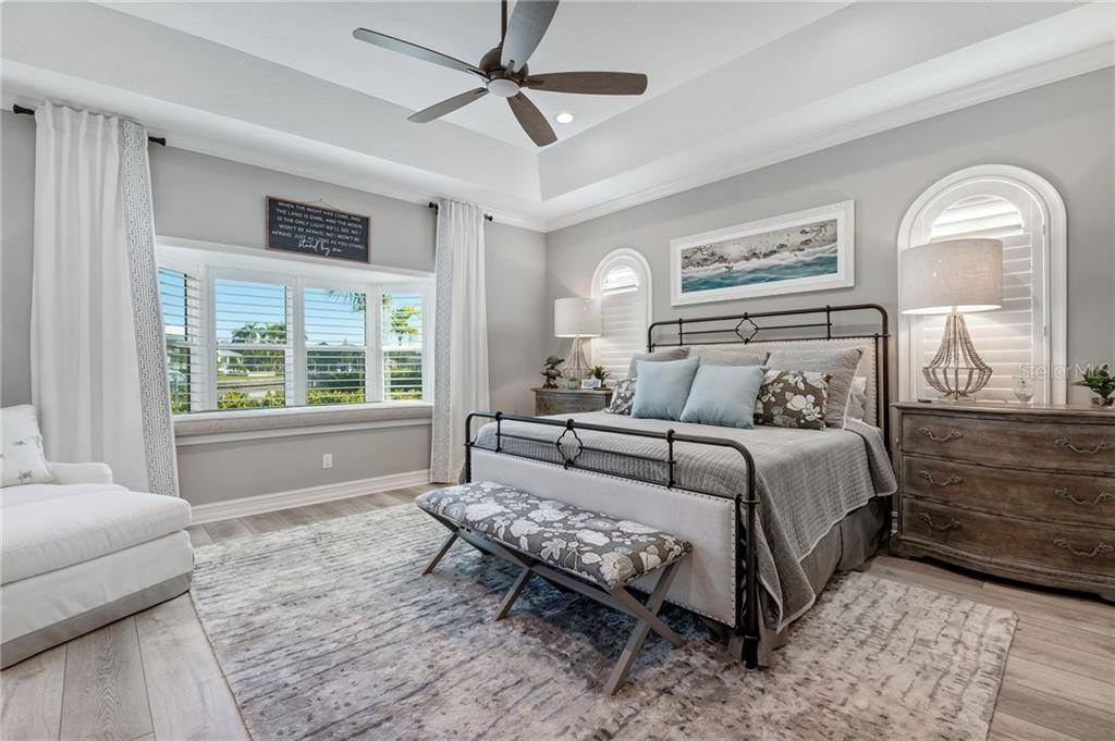 1363 Tangier Way, Sarasota, FL 34239