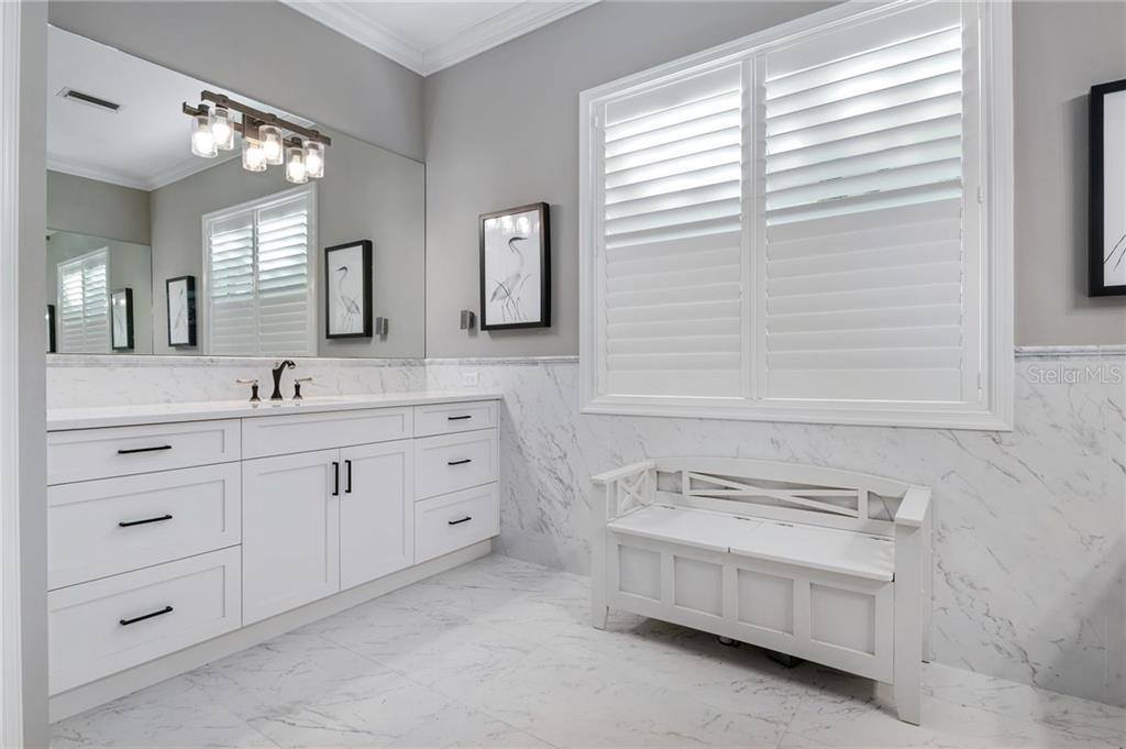 1363 Tangier Way, Sarasota, FL 34239