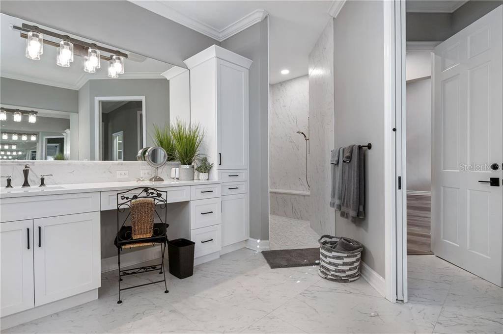 1363 Tangier Way, Sarasota, FL 34239