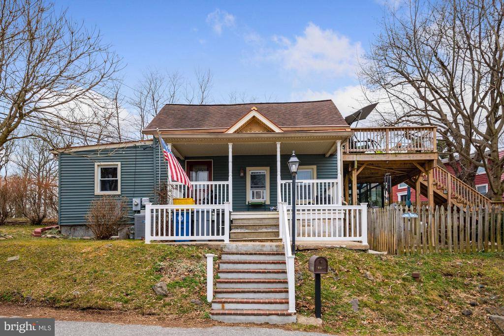 601 Hollow Road, Ellicott City, MD 21043