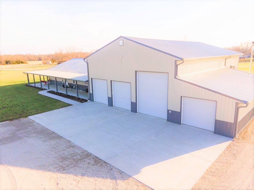 972 NE County Road 14004, Adrian, MO 64720