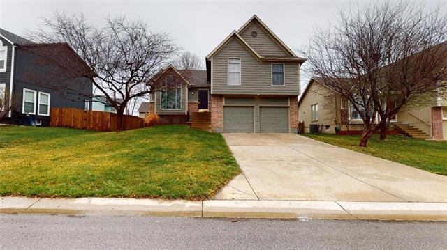 21608 West 52nd Terrace, Shawnee, KS 66226