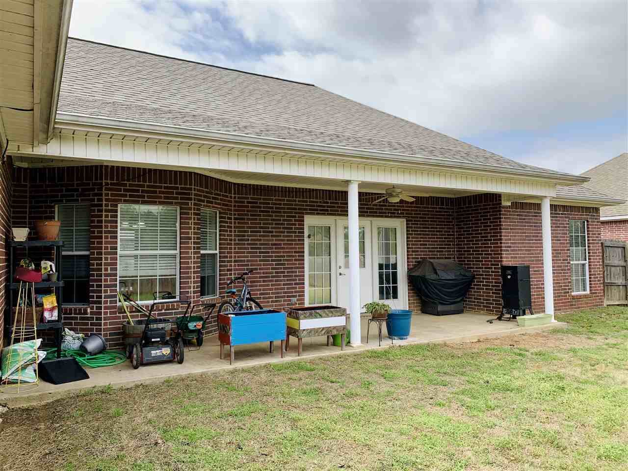 6706 Lawson Cir, Texarkana, TX 75503