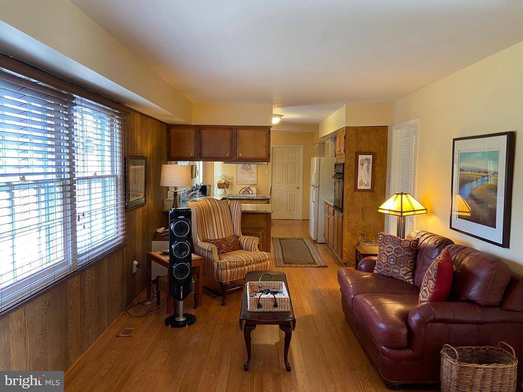 8704 Granite Lane, Laurel, MD 20708