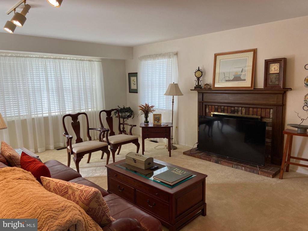 8704 Granite Lane, Laurel, MD 20708