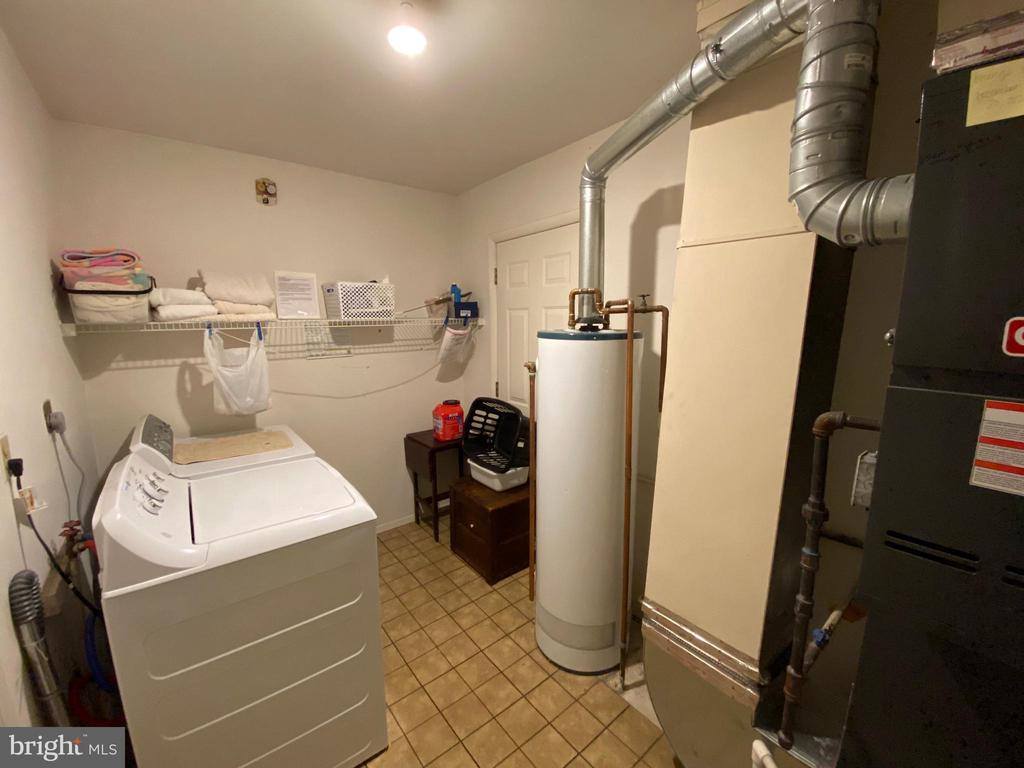 8704 Granite Lane, Laurel, MD 20708