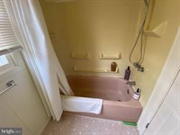 8704 Granite Lane, Laurel, MD 20708