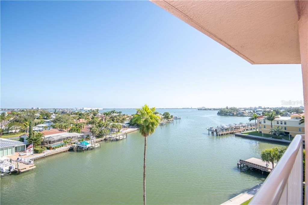 5445 Gulf Boulevard, #PH2, Saint Pete Beach, FL 33706