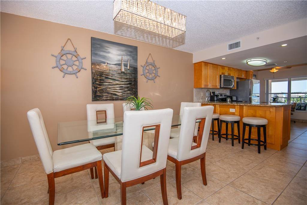 5445 Gulf Boulevard, #PH2, Saint Pete Beach, FL 33706