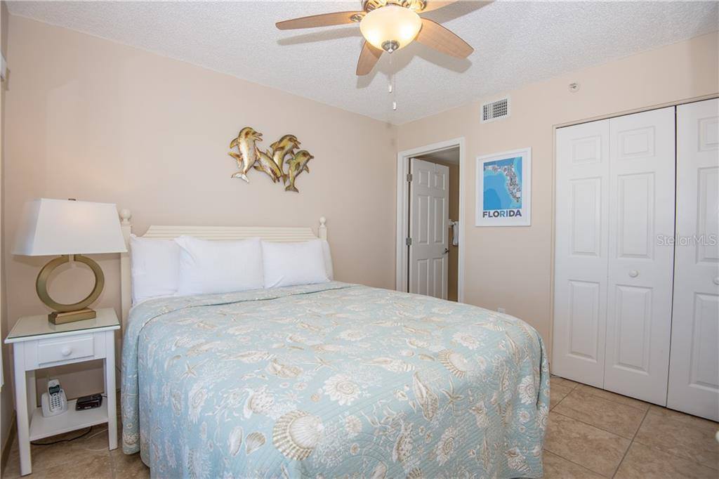 5445 Gulf Boulevard, #PH2, Saint Pete Beach, FL 33706