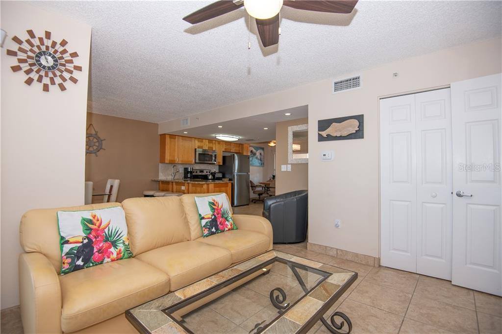 5445 Gulf Boulevard, #PH2, Saint Pete Beach, FL 33706