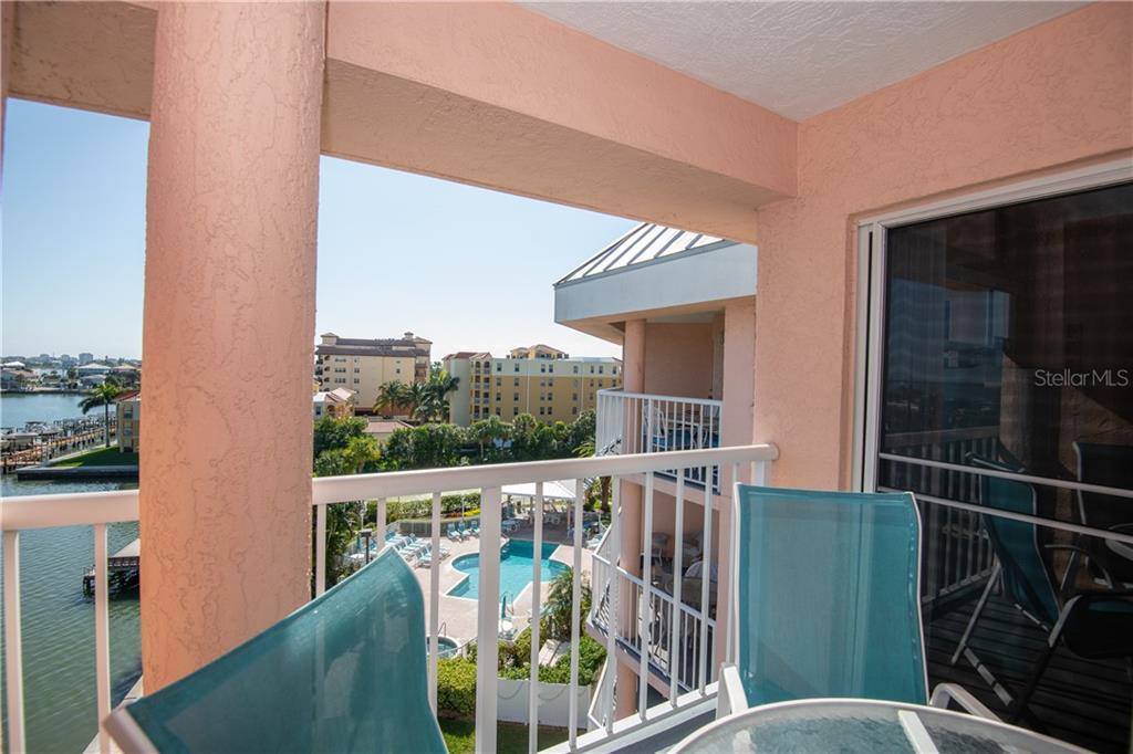 5445 Gulf Boulevard, #PH2, Saint Pete Beach, FL 33706