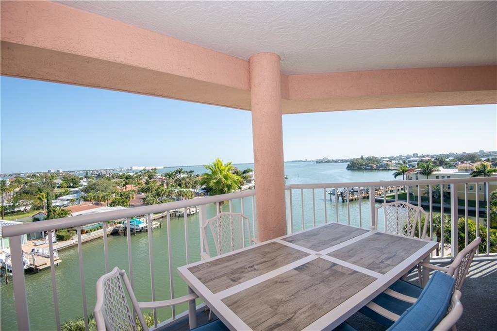 5445 Gulf Boulevard, #PH2, Saint Pete Beach, FL 33706