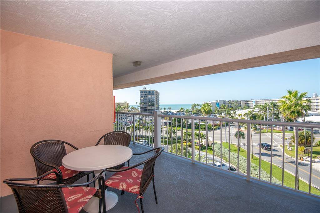 5445 Gulf Boulevard, #PH2, Saint Pete Beach, FL 33706